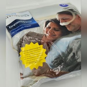 Philips Respironics DreamWear Gel Pillows Mask w/ Headgear - New Sealed